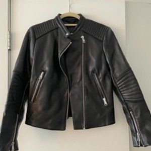 Zara faux-leather biker Jacket - size Medium